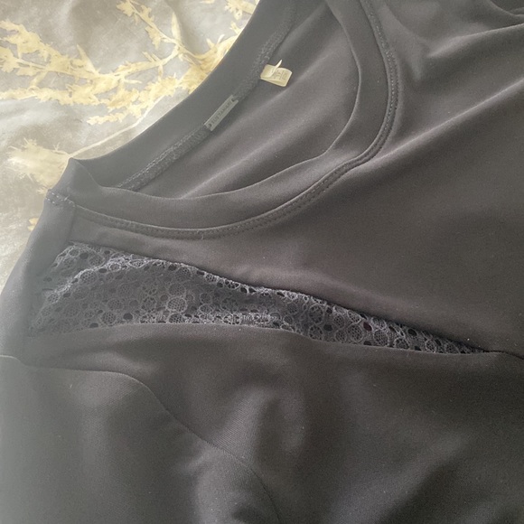 Form-Fitting Faux-Wrap Dress by Elie Tahari - Picture 8 of 12